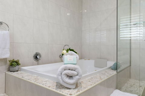 The Country House At Hunchy Montville - Northern Rivers Accommodation 6