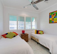 Azure Waters - Northern Rivers Accommodation