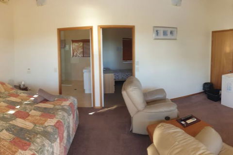 Escape 1770- Adults Only - Northern Rivers Accommodation 7