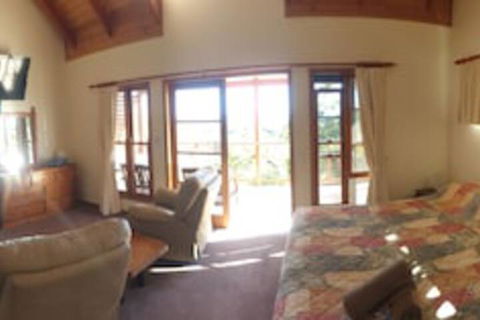 Escape 1770- Adults Only - Northern Rivers Accommodation 0
