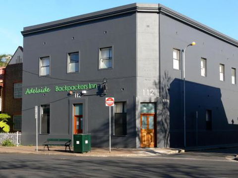 Adelaide Backpackers Inn - Northern Rivers Accommodation 0