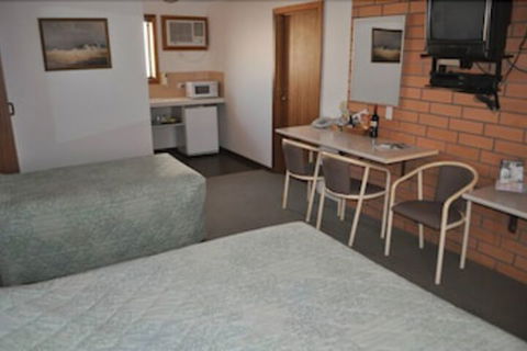 Keith Motor Inn - Northern Rivers Accommodation 6