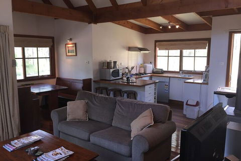 Manzanilla Ridge - Northern Rivers Accommodation 3