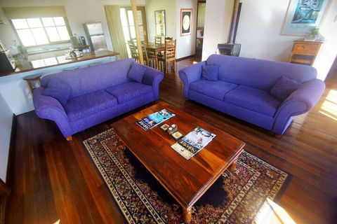 Manzanilla Ridge - Northern Rivers Accommodation 6