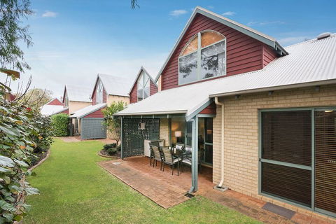 Bayshore Beachside Resort - Northern Rivers Accommodation 2