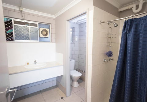 Airlie Beach YHA - Hostel - Northern Rivers Accommodation 4