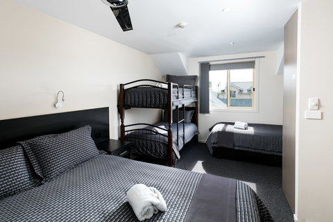 Dolphin Shores - Northern Rivers Accommodation 1