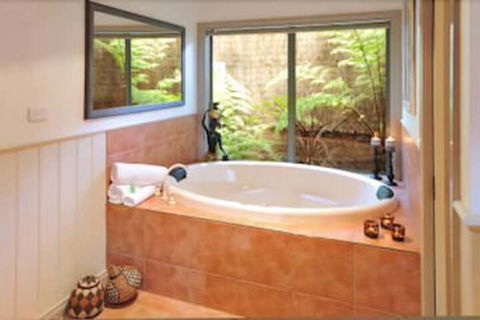 Eagle Hammer Cottages - Northern Rivers Accommodation 4