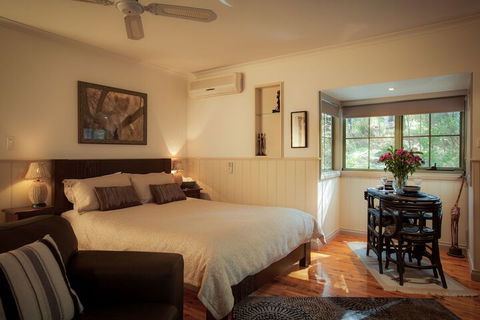Eagle Hammer Cottages - Northern Rivers Accommodation 5