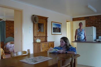 Rubyvale Motel & Holiday Units - Northern Rivers Accommodation 5