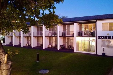 Zorba Motel - Northern Rivers Accommodation 1
