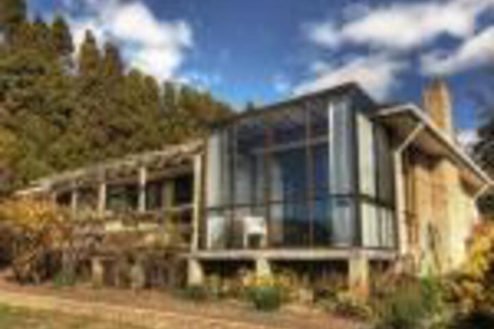 Austins Ferry TAS Northern Rivers Accommodation