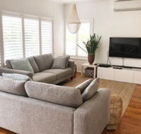 The Seaside Beachhouse Mollymook - Northern Rivers Accommodation