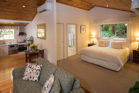 Myers Creek Cascades Luxury Cottages - Northern Rivers Accommodation 7