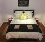 Smiths Lake House - Northern Rivers Accommodation