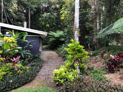 Honeybee House - Northern Rivers Accommodation 6