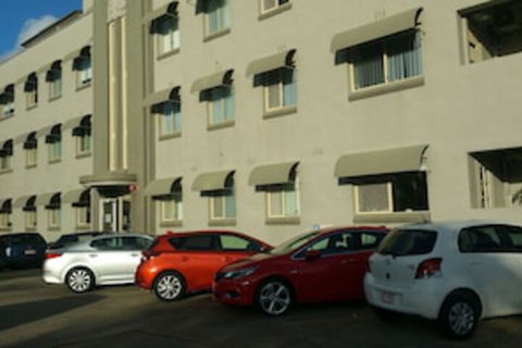 Hampton Court Apartments - Northern Rivers Accommodation 0
