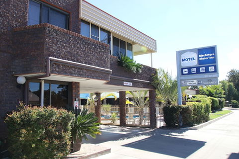 Macintyre Motor Inn - Northern Rivers Accommodation 0