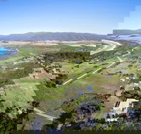 Seymour Waves - Northern Rivers Accommodation