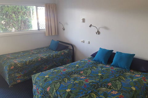 Fourth Avenue Motor Inn - Northern Rivers Accommodation 6
