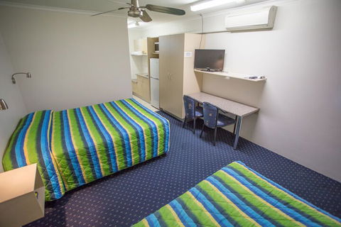 Fourth Avenue Motor Inn - Northern Rivers Accommodation 5