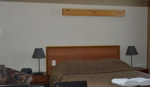 Alexander Motor Inn Moree - Northern Rivers Accommodation 5