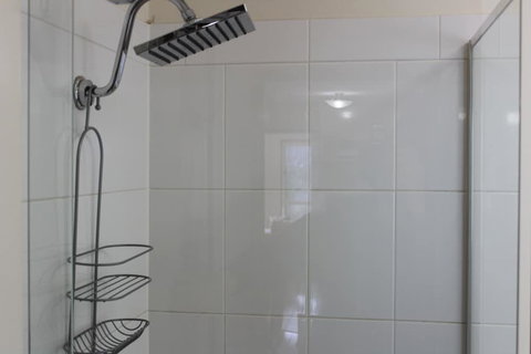 Australian Home Away At East Doncaster Andersons Creek 1 - Northern Rivers Accommodation 5