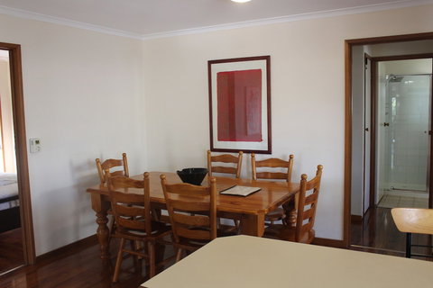 Australian Home Away At East Doncaster Andersons Creek 1 - Northern Rivers Accommodation 3
