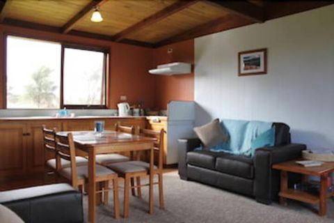 Flinders Island Cabin Park - Northern Rivers Accommodation 3