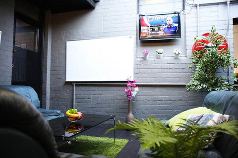 OziHouse Collingwood - Hostel - Northern Rivers Accommodation 6