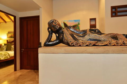 Monsoon Villa B - Northern Rivers Accommodation 1