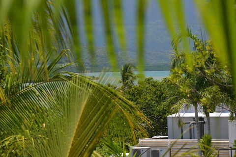 Monsoon Villa B - Northern Rivers Accommodation 4