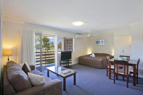 Regency Waterfront Motel - Northern Rivers Accommodation 0