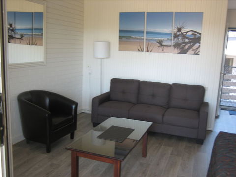 Regency Waterfront Motel - Northern Rivers Accommodation 2