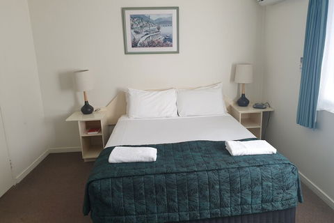 Earls Court Motor Inn - Northern Rivers Accommodation 5