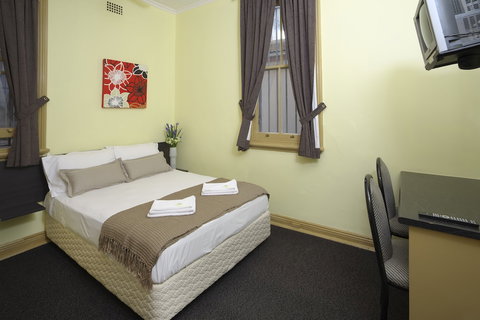 The George Sydney - Northern Rivers Accommodation 4