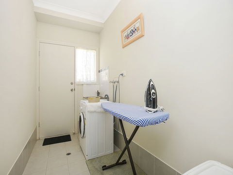 All Seasons' Escape Port Elliot - Northern Rivers Accommodation 3