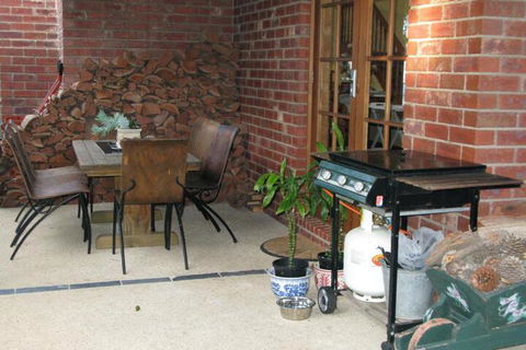 Roseneath Villa B & B - Northern Rivers Accommodation 0