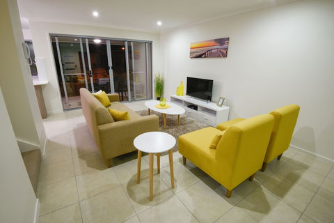 Direct Hotels - Breeze On Brightwater - Northern Rivers Accommodation 4
