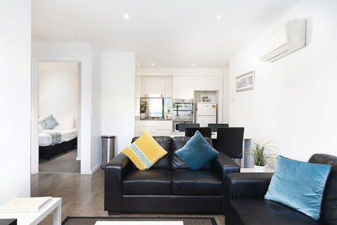 RNR Serviced Apartments North Melbourne - Northern Rivers Accommodation 5