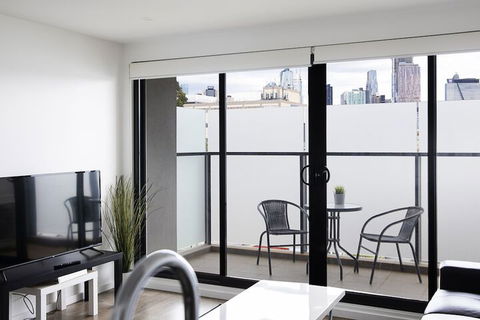 RNR Serviced Apartments North Melbourne - Northern Rivers Accommodation 7