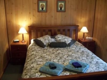 Clare Valley Cabins - Northern Rivers Accommodation 6