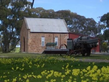 Clare Valley Cabins - Northern Rivers Accommodation 1
