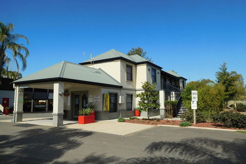 Narrabri Motel And Caravan Park - Northern Rivers Accommodation 3