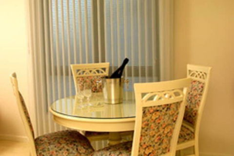 The Charles Robbins - Northern Rivers Accommodation 3