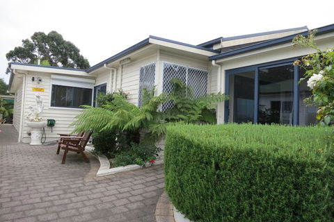 The Charles Robbins - Northern Rivers Accommodation 1