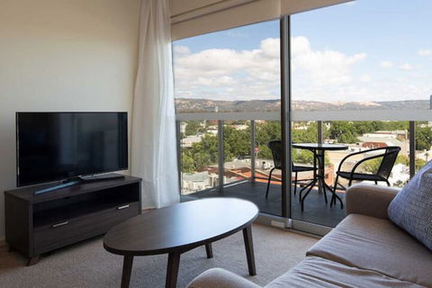 Hume Serviced Apartments - Northern Rivers Accommodation 5