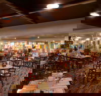 Bribie Island Hotel - Northern Rivers Accommodation