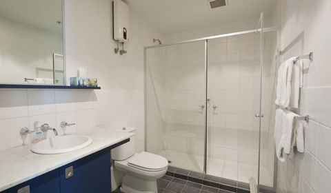 The Waterfront Apartments, Geelong - Northern Rivers Accommodation 4