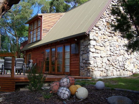 81 On Freycinet - Northern Rivers Accommodation 0
